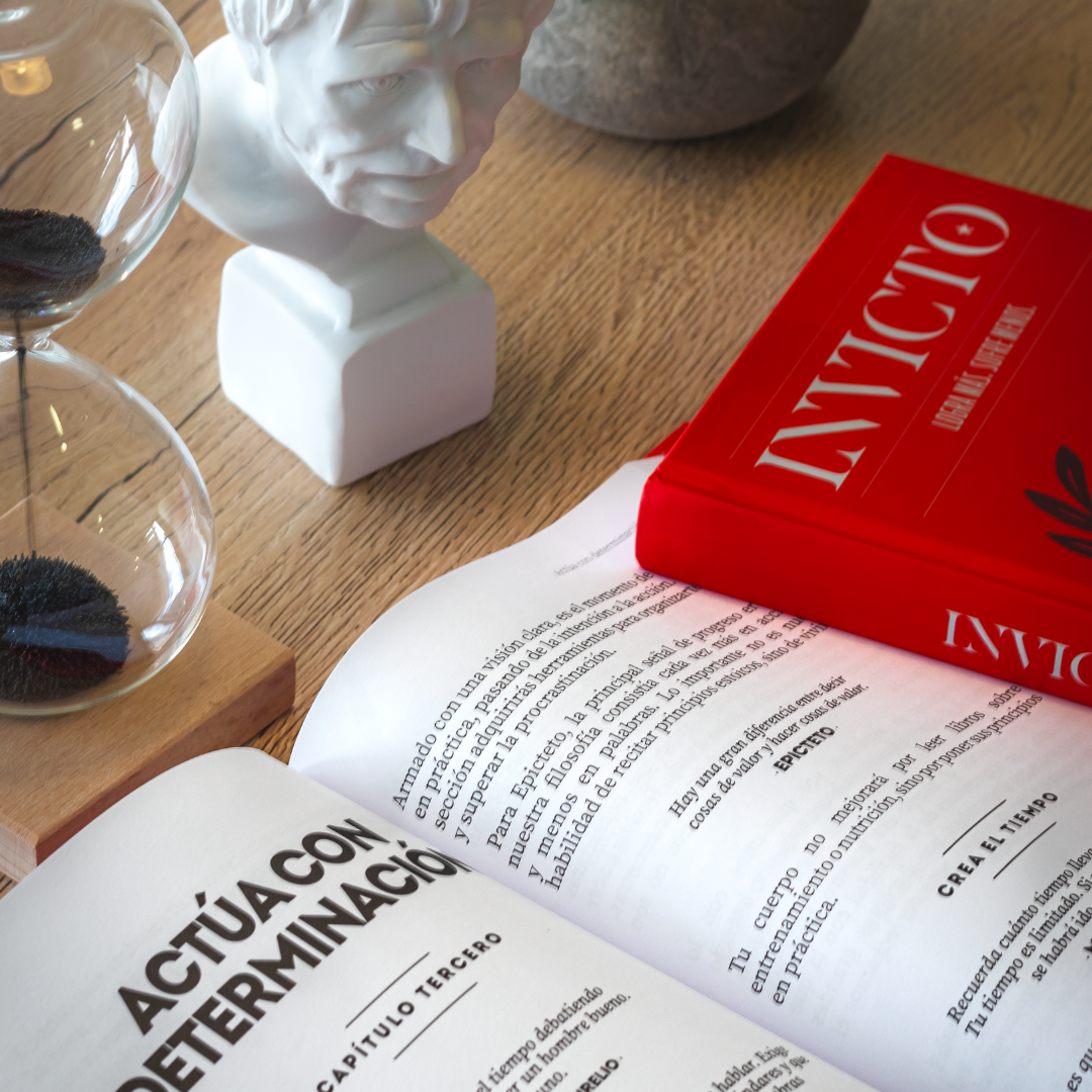 "Invicto" Marcos Vasquez Libro - Image 4